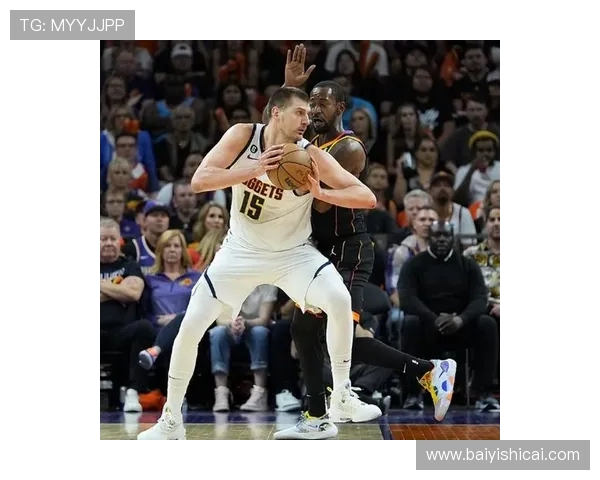 布鲁克洛佩斯:从篮筐之下的巨人到NBA全能战士的蜕变之路